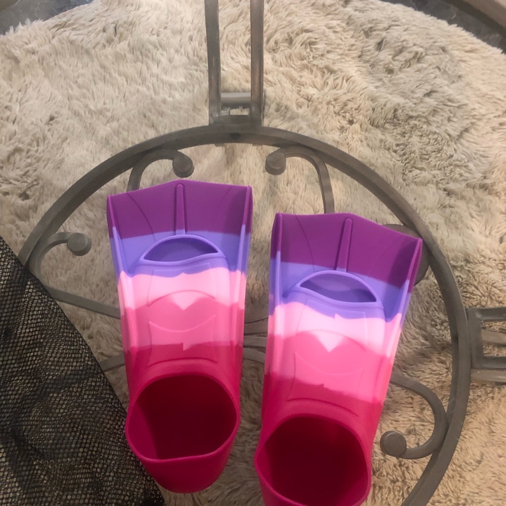 Swim fins